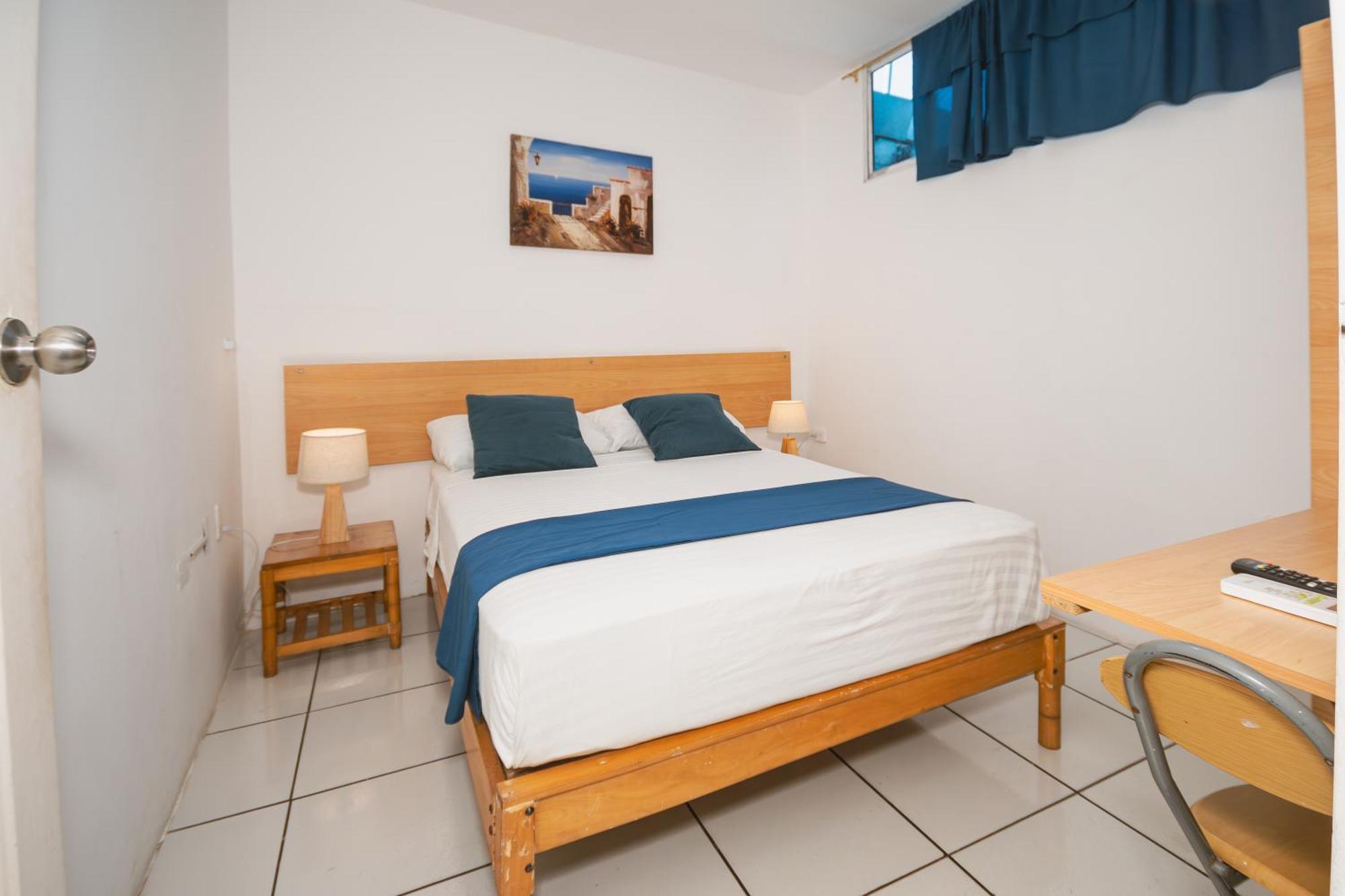 Hotel Casa Latina Manta Bagian luar foto