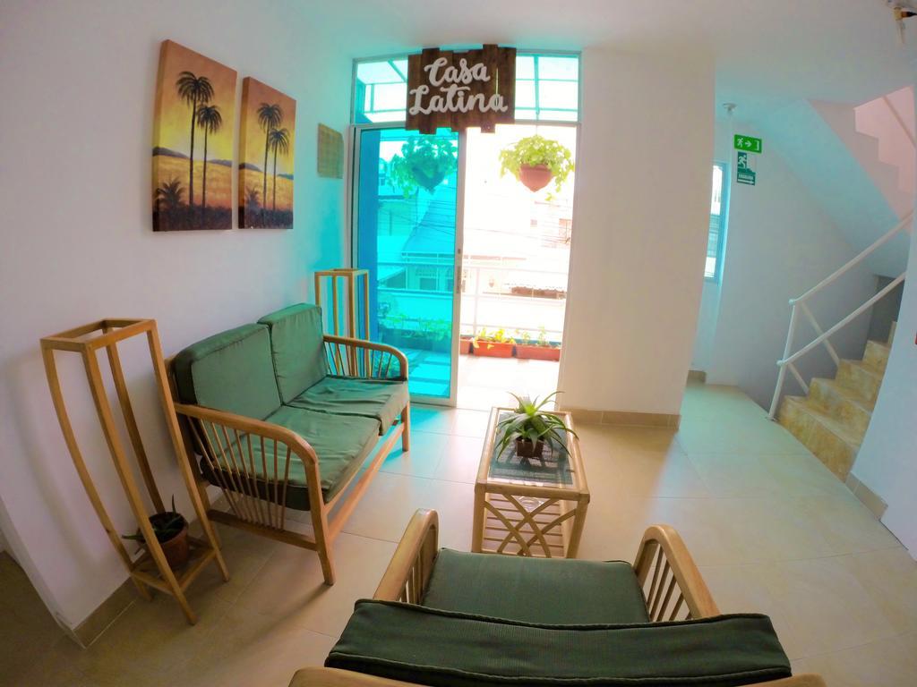 Hotel Casa Latina Manta Bagian luar foto
